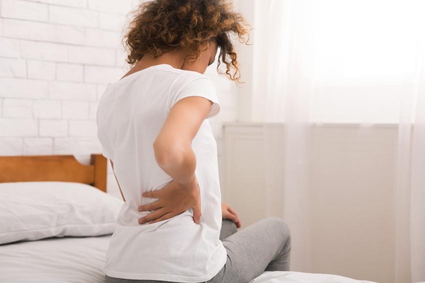 Welche Matratze bei Rückenschmerzen? » Top-Kriterien