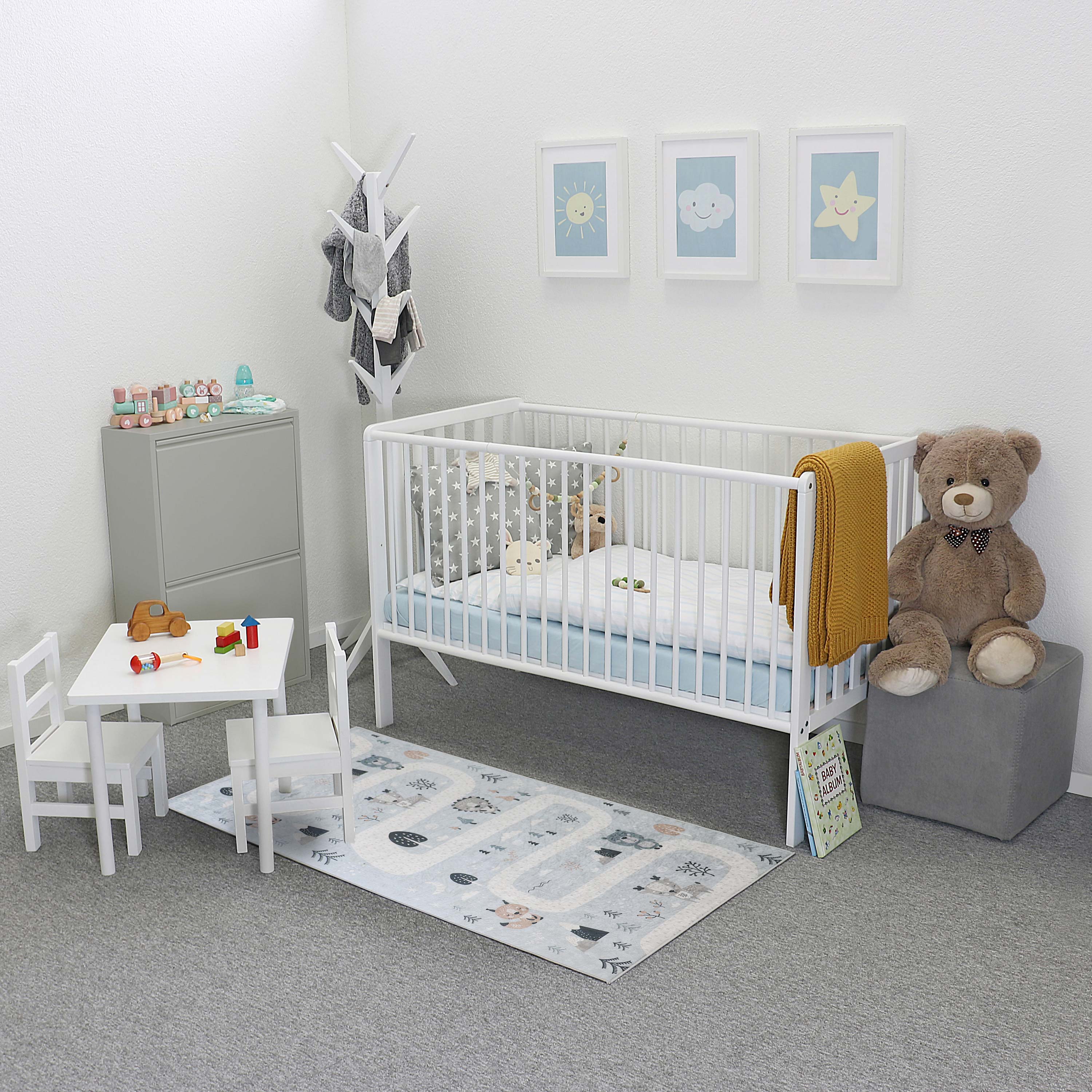 Betten-ABC Kinderteppich – flachgewebt, Unterseite aus rutschfestem PVC-Leder, fünf Motive